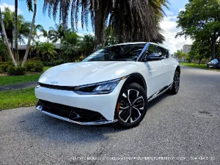 Kia EV6 photo 2