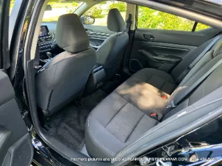Nissan Altima photo 20