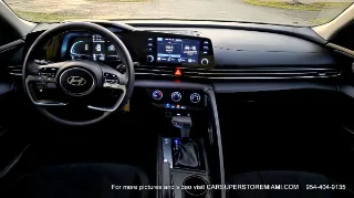 Hyundai Elantra photo 19