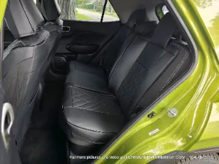 Hyundai Venue photo 25