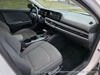 Kia K4 photo 17