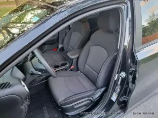 Kia Forte LXS photo 11