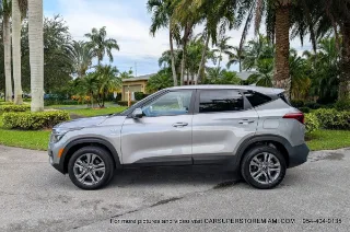 Kia Seltos photo 3