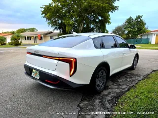 Kia K4 photo 6