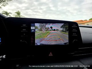 Hyundai Elantra SEL Convenience photo 14