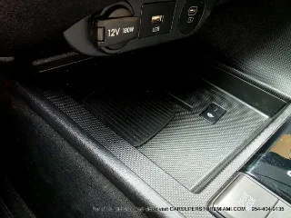 Hyundai Elantra SEL Convenience photo 17