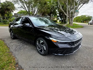 Hyundai Elantra SEL Convenience photo 7